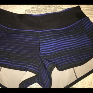Lululemon Speed Shorts H2O Blue/Black stripes Sz 2